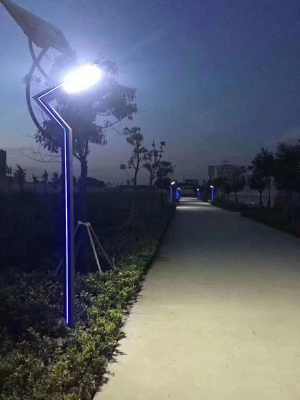 深耕廿載，照亮大城——河北楷舉攜手太陽能攝像頭引領智慧照明新紀元
